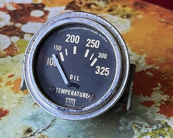 Vintage Stewart Warner Oil Temperature Gauge 12 Volt 100-325o 311HK T4 Untested