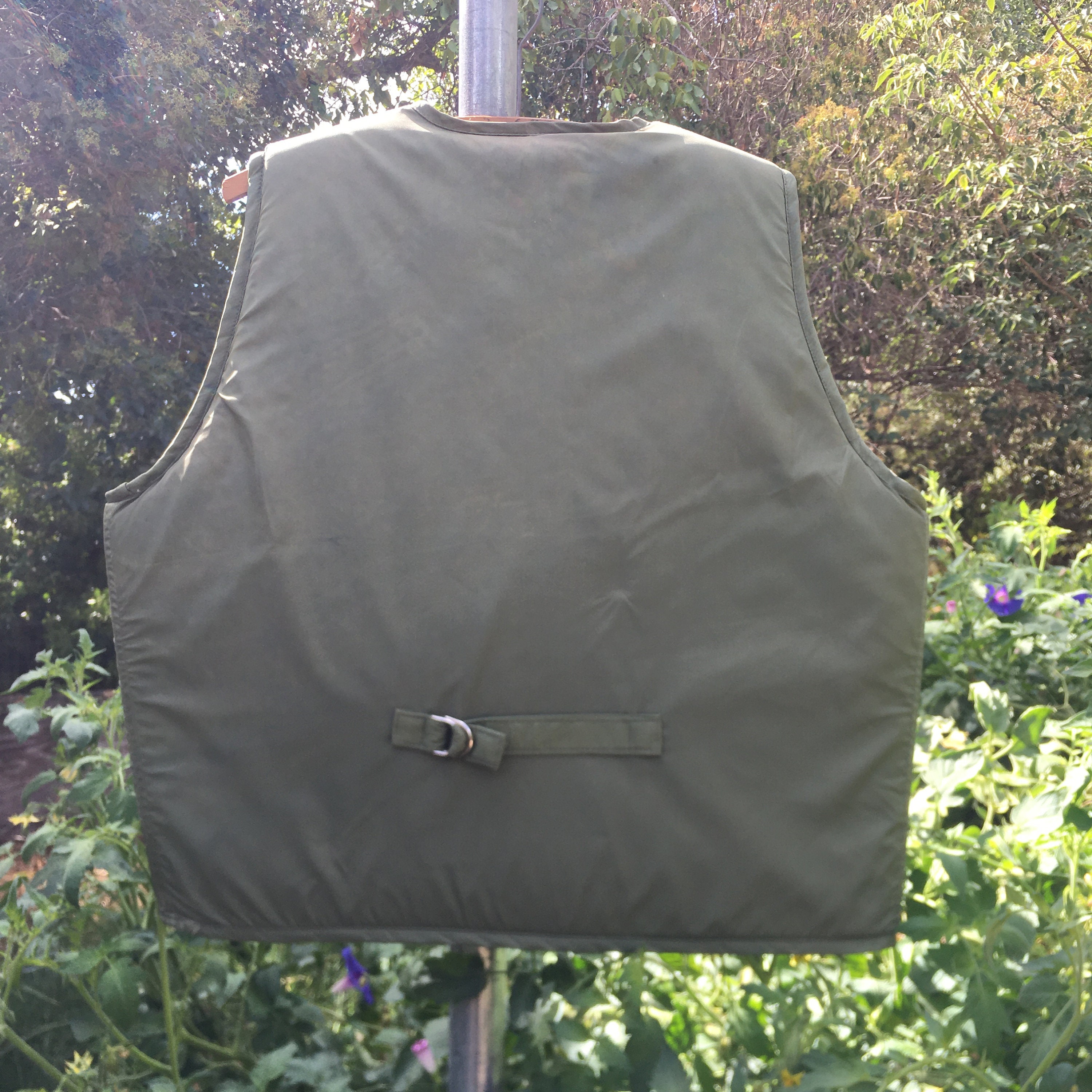 Vintage Eddie Bauer 'sea Foam' Buoyant Fishing Vest - Etsy