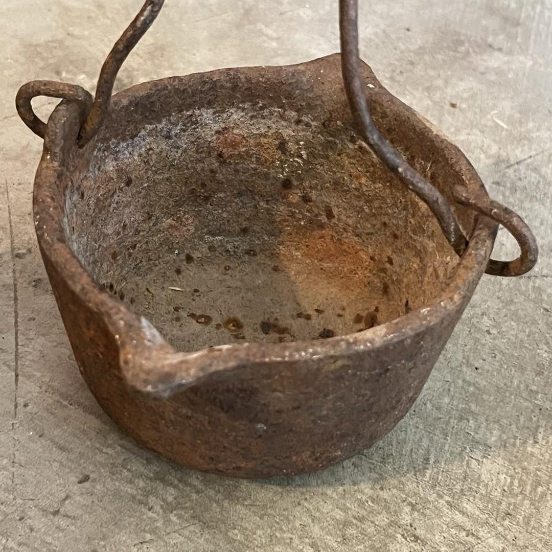Antique Cast Iron Miniature Ring Base Cauldron W Pour Spouts & Handle ...