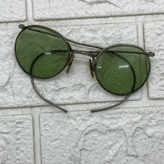 Vintage SM Green Glass Lens Safety Glasses - Etsy display picture 1
