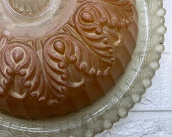 Abat-jour clair en verre pressé transparent rose saumon vintage lourd