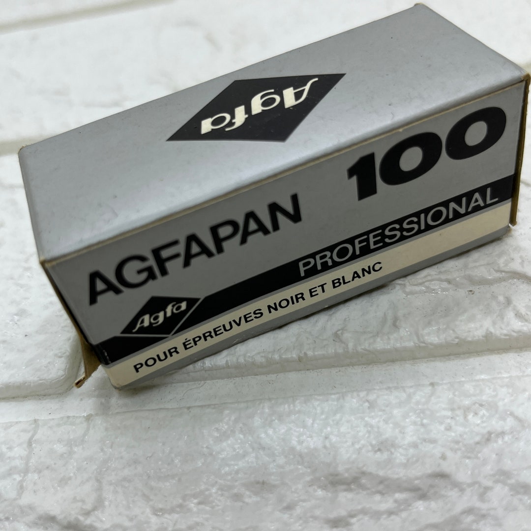 2x Pellicules Photo Agfa Professional APX 25 – Film 120 – Noir Et Blanc