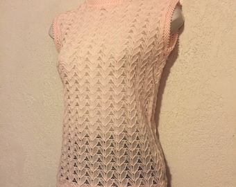 Pale Pink Vintage Sheer Knit Sweater Shell Top . xs/s