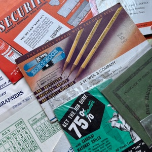15 Vintage Schreibtisch Ink Blotter Werbekarten ~ United Air Lines, Koh-I-Noor, Versicherung, Medizin, Bank ...