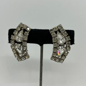 Sparkling Vintage Clear Rhinestone Ear Climber Mid Century Clip-On Earrings