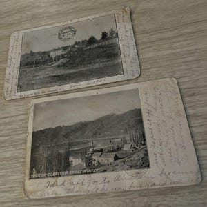 2 x Vintage 1900s USA Postcards Green 1c Ben Franklin Stamp Antique 1906/1907