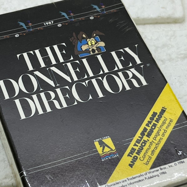 Wile E Coyote & Roadrunner / 1987 Donnelley Directory Yellow Pages Playing Cards . Vintage 1980s NOS