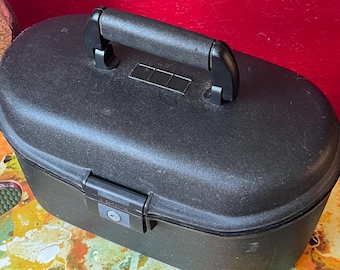 Vintage 1990 Samsonite Oyster Hard Shell Black Travel Case, Carry