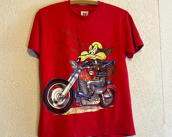 T-shirt vintage da motociclista Wile E. Coyote dei primi anni '90 con cuciture singole. Taglia "Big" da ragazzo.