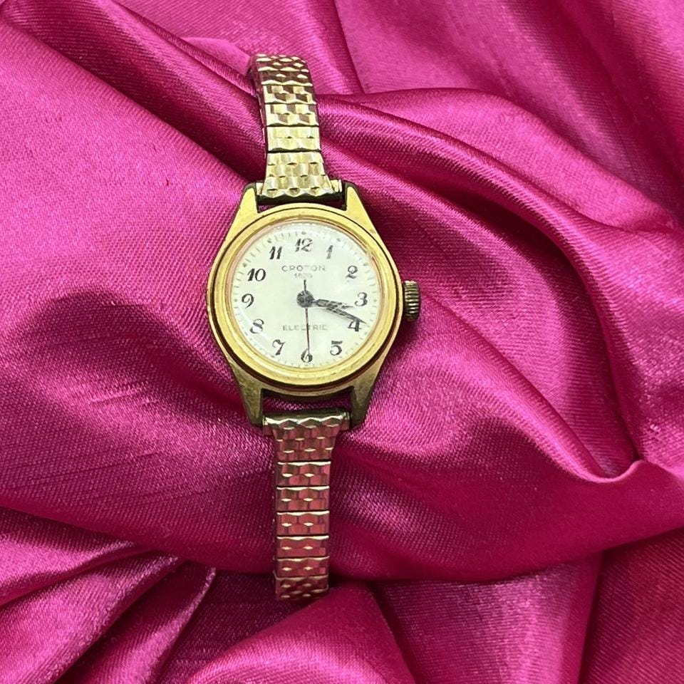 Croton Ladies Watch - Etsy display picture 3
