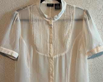 Vintage y2k Sheer White Retro Pintuck Detail Blouse, Nicole Miller . 14