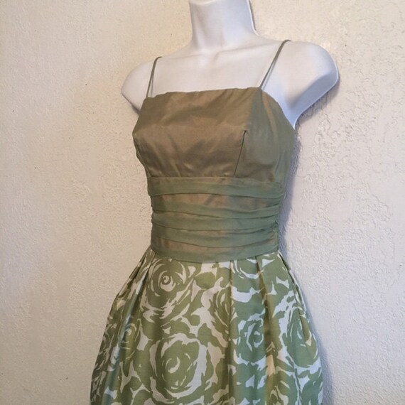 Unique 1950s Vintage Olive Green Floral Formal Dr… - image 5