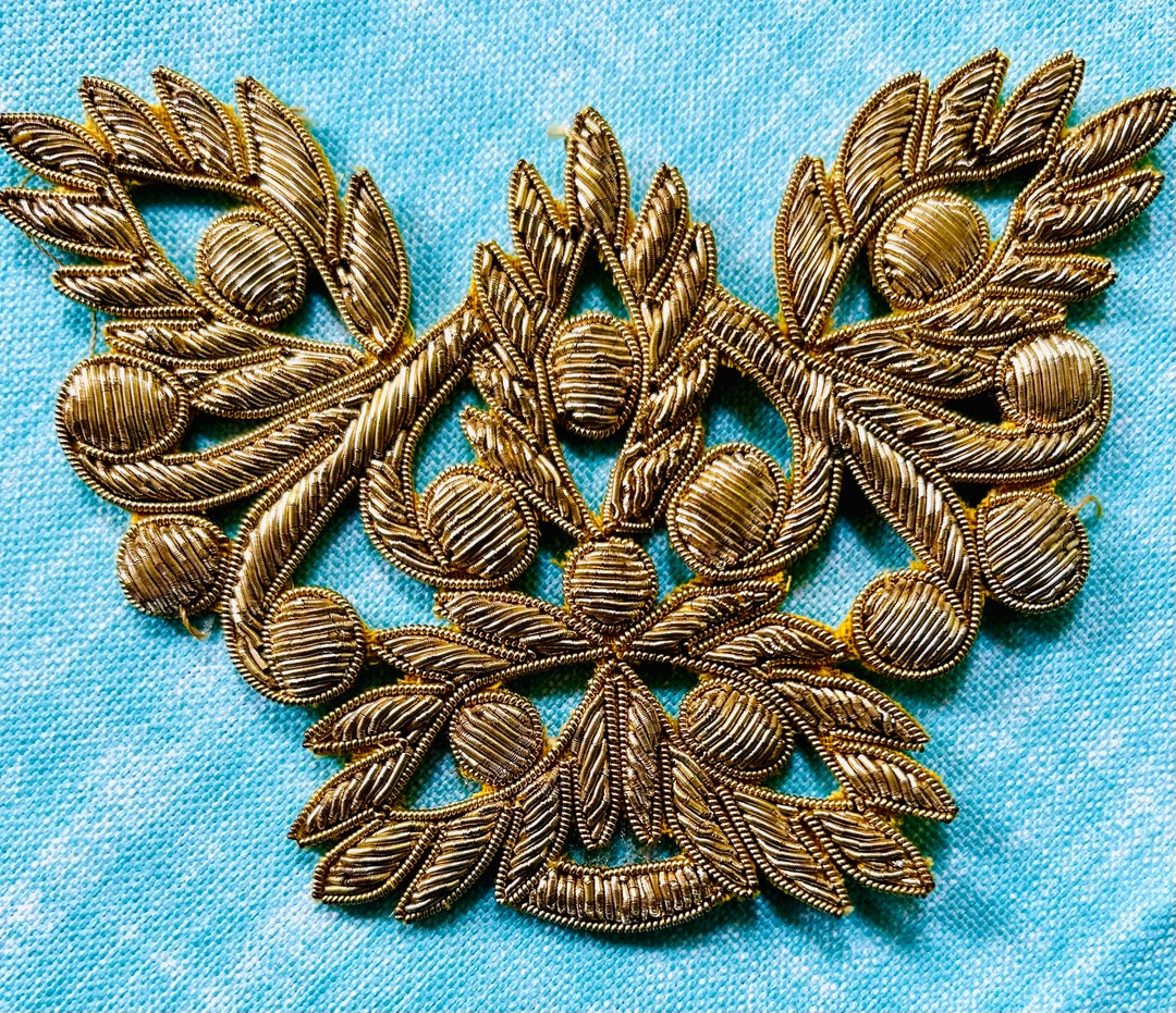 Vintage Metallic GOLD THREAD EMBROIDERY Applique Ecclesiastical ...