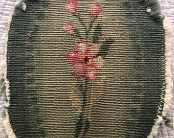 Fragmento de tapiz antiguo de Aubusson francés del siglo XVIII, tejido a mano.