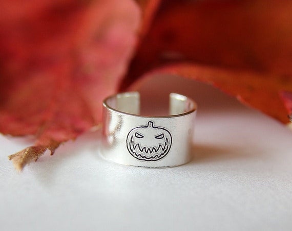 Jack-o-Lantern Ear Cuff, Halloween Ear Cuff, Jack-o-Lantern Jewelry, Ear Cuff, Halloween Ear Cuff, Halloween Jewelry, Halloween, Gift
