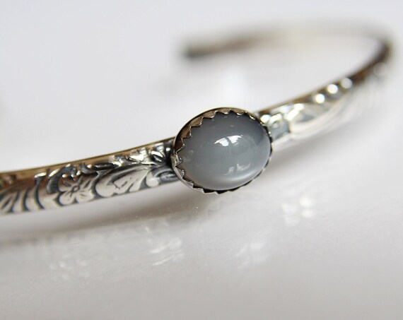 Gray Moonstone Bracelet, Sterling Silver Bracelet, Moonstone Bracelet, Sterling Moonstone Jewelry, Moonstone Cuff Bracelet, Gray Moonstone