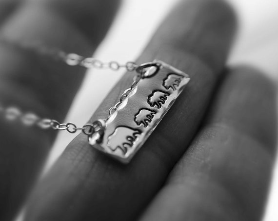 Mama Bear Necklace, Bar Mama Baby, Mothers Gift, Bear Cubs Mama Bear Jewelry Mama Bear Gift, Silver Hand Stamped Mother Necklace, Gift