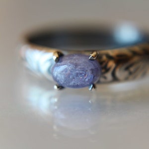 Tanzanite Ring, Natural Tanzanite Ring, Floral Tanzanite Ring, Boho Ring, Stacking Ring, Floral Band, Purple Stone, Boho Ring, Natural, Gift