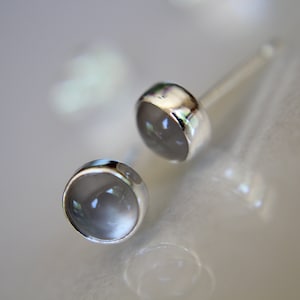 Moonstone Earrings, Stud Earrings, Silver Earrings, Gray Moonstone Earrings, Gemstone Earrings, 5mm Moonstone Earrings, Natural, Gift