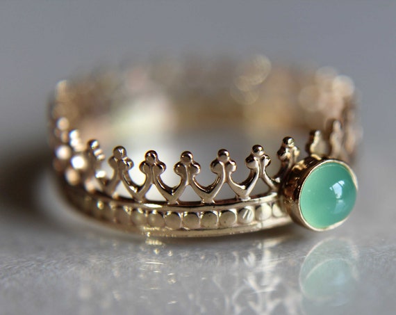 Crown Ring, Wedding Band, Engagement Ring, Princess Ring, Promise Ring, Simple Gift, Chrysoprase Crown Ring, Genuine Gemstone, Gift