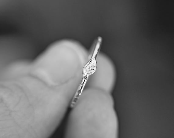 Leaf Ring, Stacking Ring, Nature Jewelry, Simple Silver Ring, Gift, Textured Ring, Boho Ring, Unique Ring, Minimalist, Leaf Jewelry
