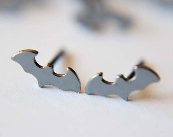 Tiny Bat Earrings, Bat Earrings, Tiny Bat Jewelry, Bat Jewelry, Halloween Jewelry, Halloween, Bat Studs, Tiny Bat Stud Earrings, Gift