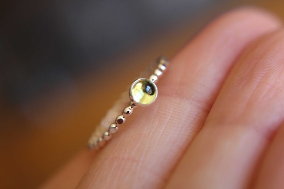 Peridot Ring, Peridot Stacking Ring, Beaded Ring, Simple Stacking Ring, Silver Peridot Ring, Peridot Jewelry, Green, Minimalist Ring, August