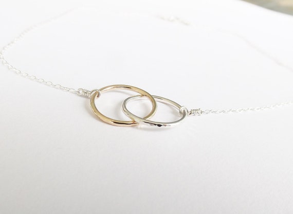 Circle Necklace,Gold Circle Necklace,Interlocking Circle Necklace,Mother's Day Gifts,Two Circle Necklace, Bridal Jewelry,Wedding,Karma