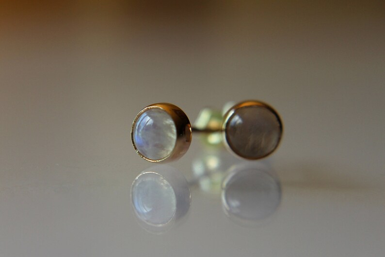 Solid Gold Earrings Gemstone Earrings Lux Moonstone Earrings Rainbow Moonstone Earrings Stud Earrings 5mm Moonstone Earrings Rainbow