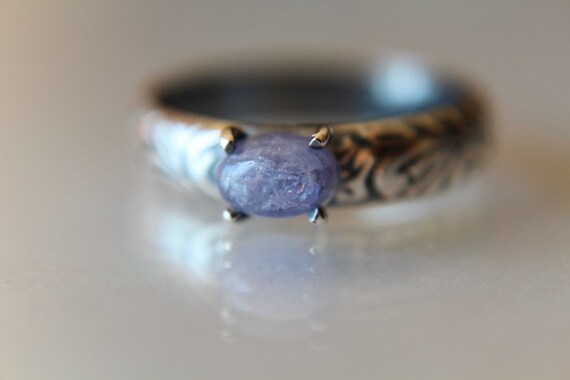 Tanzanite Ring, Natural Tanzanite Ring, Floral Tanzanite Ring, Boho Ring, Stacking Ring, Floral Band, Purple Stone, Boho Ring, Natural, Gift