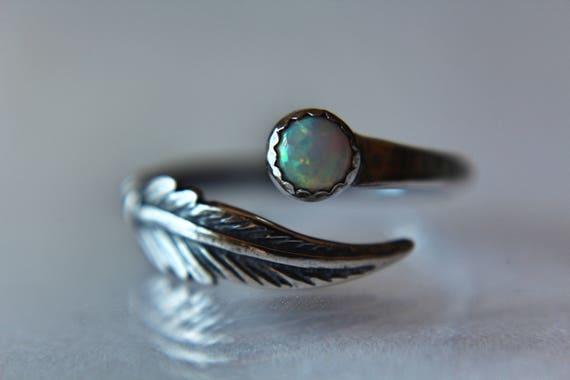 Feather Ring, Opal Ring, Modern Ring, Boho Feather, Gemstone Stacking Ring, Gemstone Jewelry, Boho Chic, Minimalist Ring, Stacking Ring