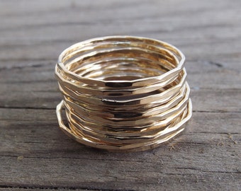 12 super skinny stapelringen set, rand getextureerde ringset, ringset, getextureerde ringen, boho stapelringen, minimalistisch, modern, skinny ring, cadeau