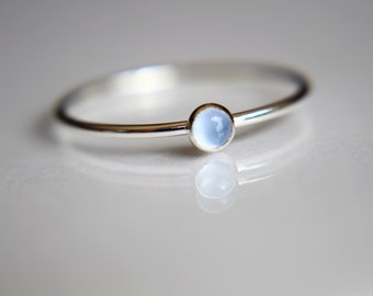 Tiny Blue Chalcedony Ring, Blue Chalcedony Ring, Natural Gemstone Ring, Romantic Ring, Blue Gemstone, Tiny Stacking Ring, Light Blue, Gift