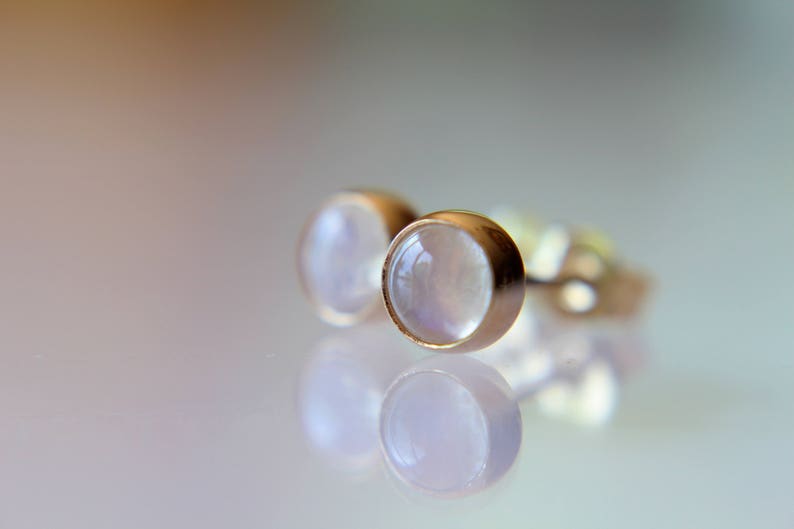 Solid Gold Earrings Gemstone Earrings Lux Moonstone Earrings Rainbow Moonstone Earrings Stud Earrings 5mm Moonstone Earrings Rainbow