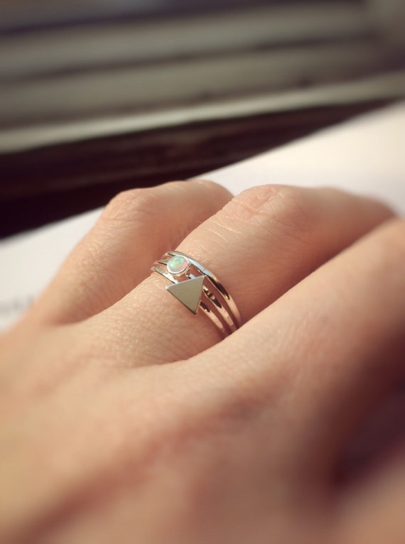 Opal Ring Set, Silver Triangle Ring Set, Geometric Ring Set, Opal Ring, Textured Rings, Modern, Minimal, Simple Opal Ring Set, October Gem