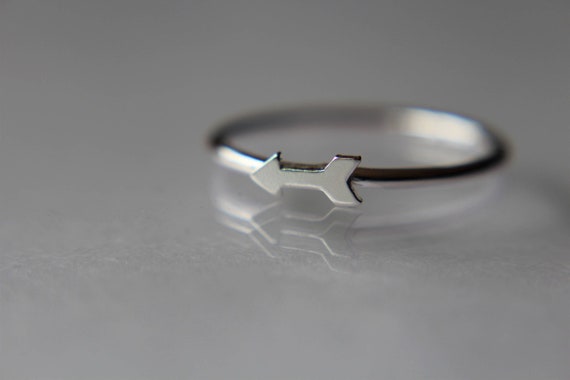 Arrow Ring, Tiny Arrow Ring, Sterling Silver Arrow Ring, Gold fill Arrow Ring, Simple Arrow Ring, Directional Ring, Boho Arrow Ring, Gift