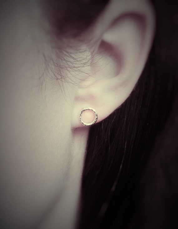 Faceted Karma Earring, Stud Earrings, Circle Studs, Circle Earring Stud, Simple Earring Stud, Simple Silver Stud Earrings, Circle Earring