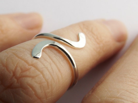 Knuckle Ring, Knuckle Rings, Stacking Rings, above knuckle ring, Tri Tone Knuckle Rings, Toe Rings, Rings, Sterling Silver Knuckle Ring