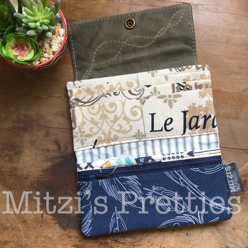 SHIPS TODAY Slim Wallet w Zipper Pocket 6 Card Slots /& Leather Flap
