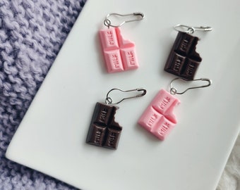 Progress keepers chocolate bar, stitch markers, row counter, chain counter, gift for a knitter, crochet, knitting, cute kawaii