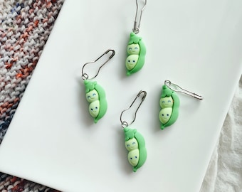 Progress keepers peas in a pod,  stitch markers, row counter, chain counter, gift for a knitter, crochet, knitting, cute kawaii