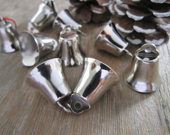 10 campanelle d'argento, campanelle color argento da 18-19 mm con batacchio, campanelle nuziali in argento, decorazioni natalizie, confezione regalo per le feste, 10 pz.