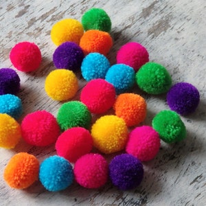 25 Hmong hill tribe pom poms, assorted colours, approx. 14-16mm, 1/2, ethnic yarn pom poms, SMALL size, colourful loose pompoms, 25 pcs. image 5