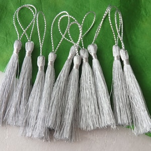 TEN small silver tassels, 6-7cm or 8-9cm, metallic silver tassels for luxury packaging, tassels for invitations, festive tassels, 10 pcs.