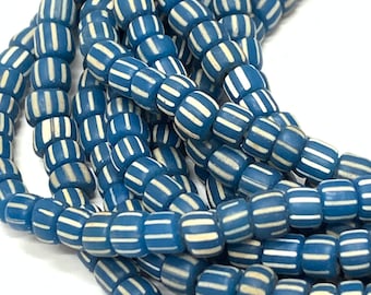 手作りインドネシア産ブルーガラスビーズ：24インチ（約61cm）連