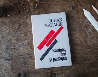 Upcycled Pocket Notebook Tartuensis Classic "Red, Red, Black", Handmade from Old Book Covers