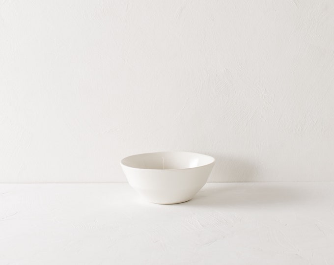Minimal Bowl | Seconds | Porcelain