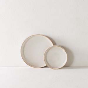 Minimal Dishes | Stoneware