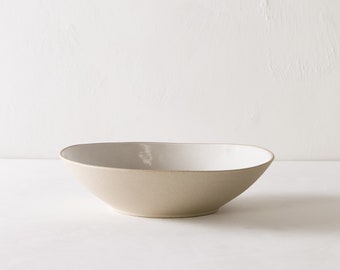 Shallow Serving Bowl | Stoneware