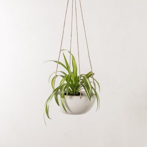 Minimal Hanging Planter Seconds Hemp Cord Minimal No. 1